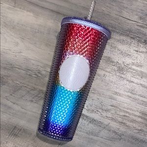 New 2020 rainbow 🌈 Starbucks tumbler